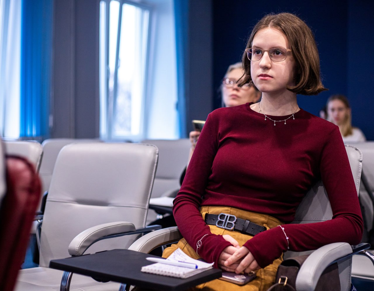 Юлия Лавренова - круглая отличница